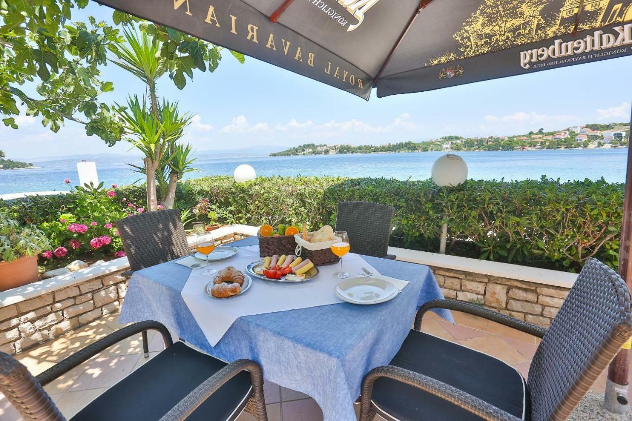 Hotel Paradise Punta Nečujam Kültér fotó