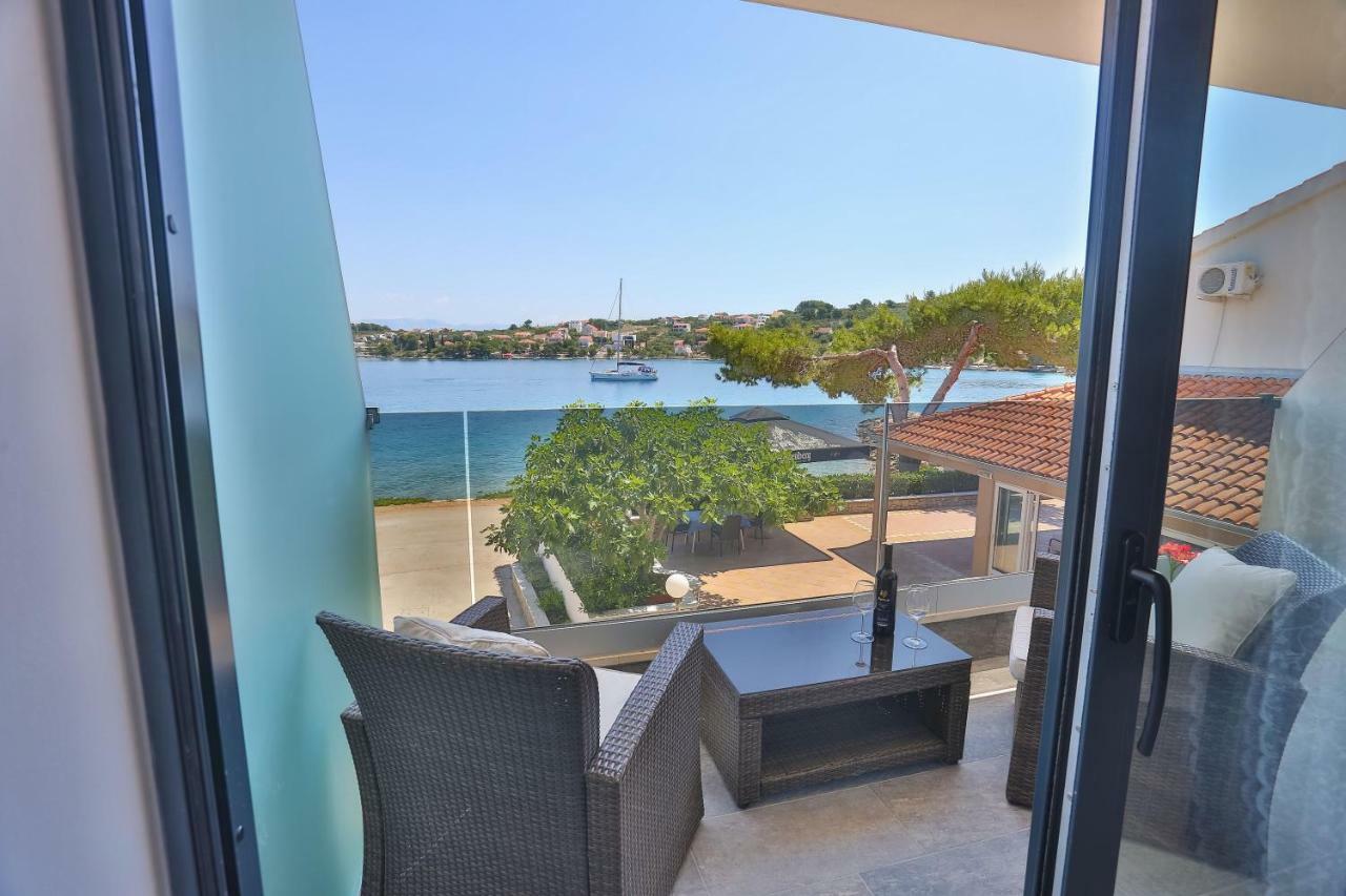 Hotel Paradise Punta Nečujam Kültér fotó
